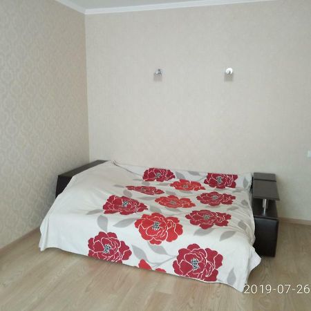 Люкс апартаменты на Позняках Киев Екстериор снимка