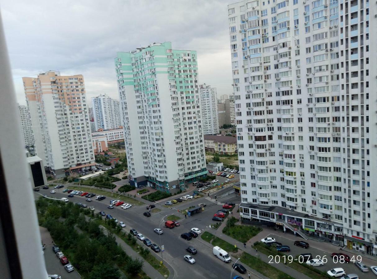 Люкс апартаменты на Позняках Киев Екстериор снимка